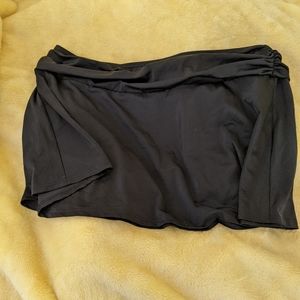 Plus swim skirt